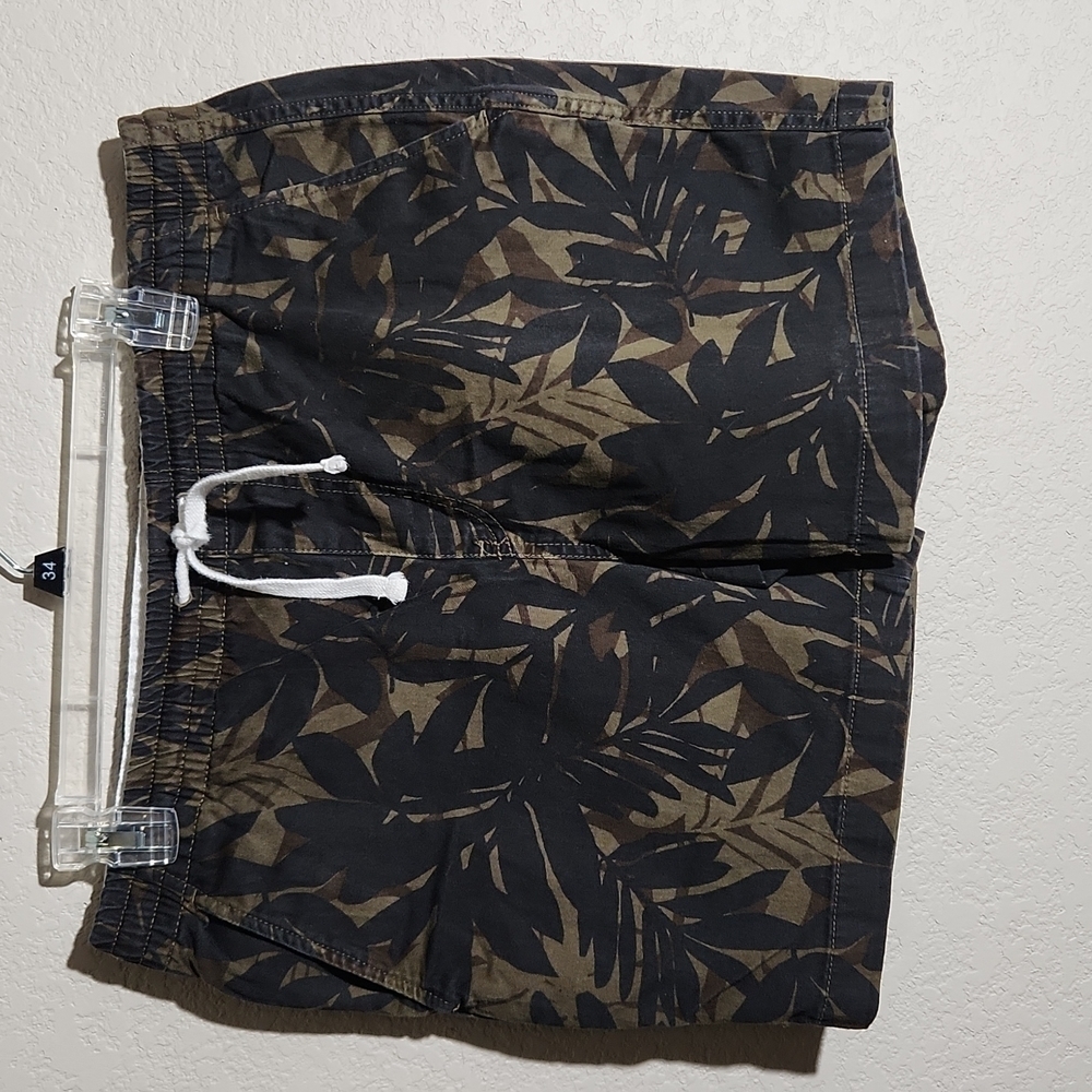 J. Crew Black and Olive Leaf-Print Athletic Shorts